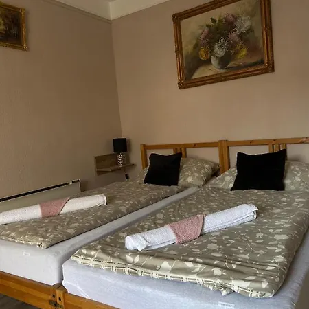 Bastya Apartman * Siklos