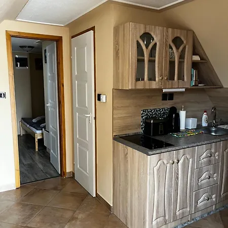 Bastya Apartman Siklos