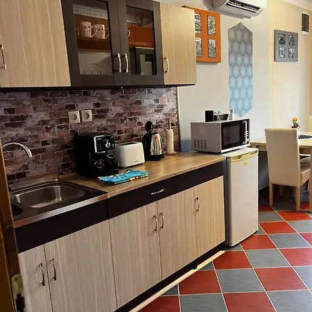 Apartment Bastya Apartman *