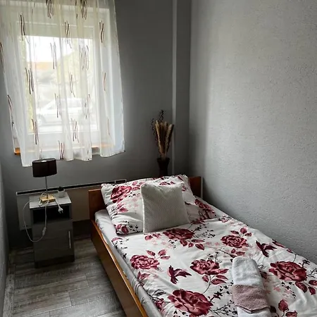 Bastya Apartman Siklos
