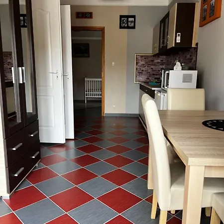 Bastya Apartman * Siklos