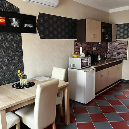 Bastya Apartman * Siklos